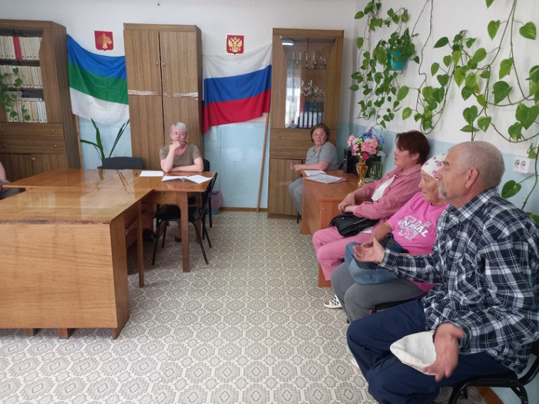 20 июня в администрации сельского поселения "Югыдъяг" прошла встреча с собственниками крупного рогатого скота, по вопросу выгула скота. 20 июня в администрации сельского поселения "Югыдъяг" прошла встреча с собственниками крупного рогатого скота, по вопросу выгула скота.