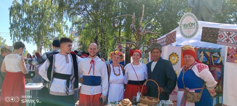 Подворье п.Югыдъяг "Чолöм" на празднование Дня Усть-Куломского района!. Подворье п.Югыдъяг "Чолöм" на празднование Дня Усть-Куломского района!.